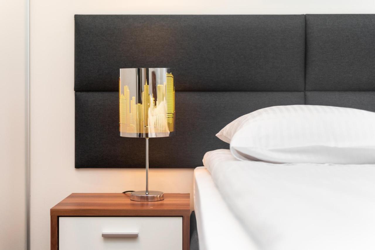 Apartament Chmielna By Your Freedom วอร์ซอ ภายนอก รูปภาพ